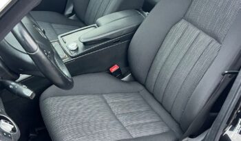 Mercedes-Benz   Klasa C    136 KM    Manualna    RWD (tył)    Czarny full