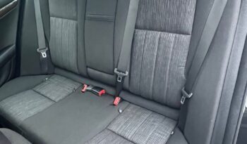 Mercedes-Benz   Klasa C    136 KM    Manualna    RWD (tył)    Czarny full