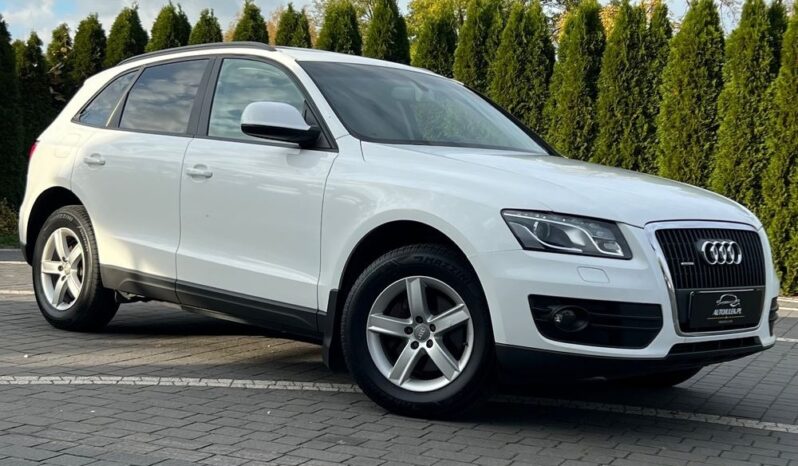 Audi   Q5    170 KM    Manualna    4×4 (stały)    Biały full