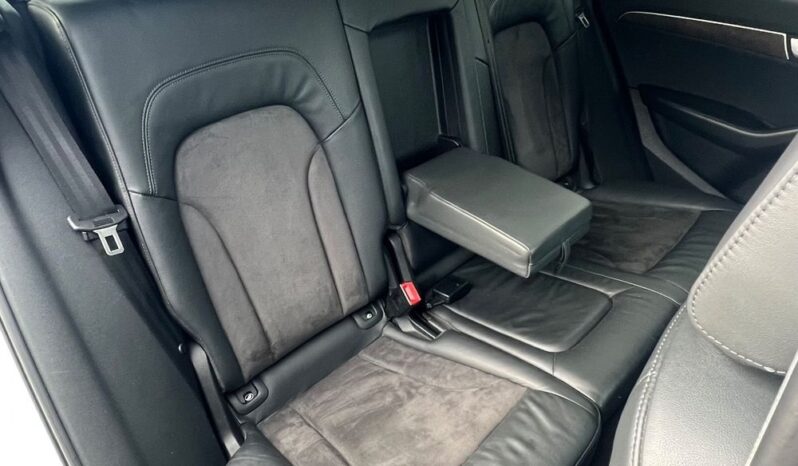Audi   Q5    170 KM    Manualna    4×4 (stały)    Biały full