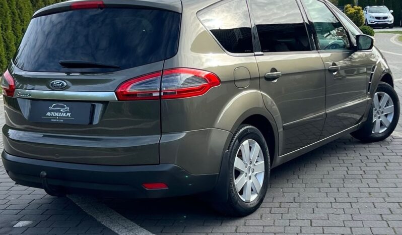 Ford   S-Max    145 KM    Manualna    FWD (przód)    Inny kolor full