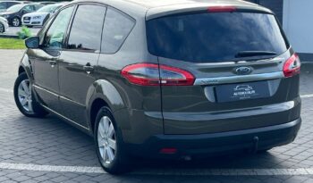 Ford   S-Max    145 KM    Manualna    FWD (przód)    Inny kolor full