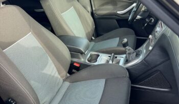 Ford   S-Max    145 KM    Manualna    FWD (przód)    Inny kolor full