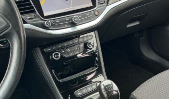 Opel   Astra    160 KM    Manualna    FWD (przód)    Czarny full