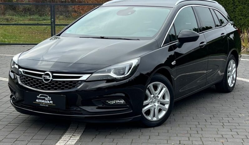 Opel   Astra    160 KM    Manualna    FWD (przód)    Czarny full