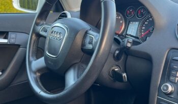 Audi   A3 Sportback    105 KM    Manualna    FWD (przód)    Biały full