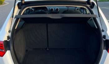 Audi   A3 Sportback    105 KM    Manualna    FWD (przód)    Biały full