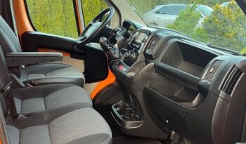 Fiat   Ducato    131 KM    Manualna    FWD (przód)    Pomarańczowy full