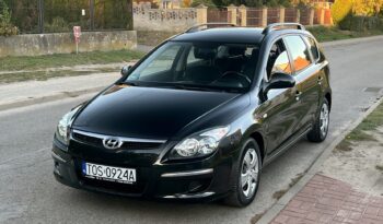 Hyundai i30 | FWD (przód) | Manualna | 109 KM | Czarny full