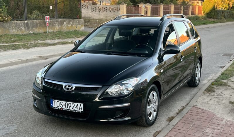 Hyundai i30 | FWD (przód) | Manualna | 109 KM | Czarny full