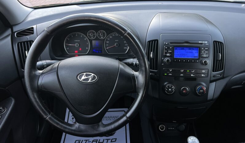 Hyundai i30 | FWD (przód) | Manualna | 109 KM | Czarny full