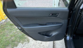 Hyundai i30 | FWD (przód) | Manualna | 109 KM | Czarny full