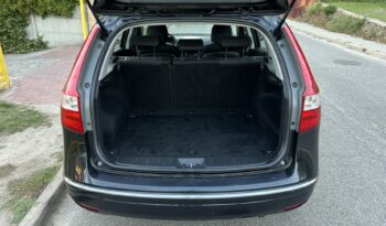 Hyundai i30 | FWD (przód) | Manualna | 109 KM | Czarny full