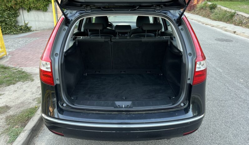 Hyundai i30 | FWD (przód) | Manualna | 109 KM | Czarny full