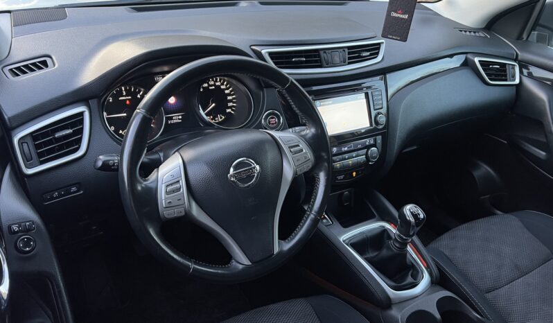 Nissan Qashqai | FWD (przód) | Manualna | 110 KM | Biały full