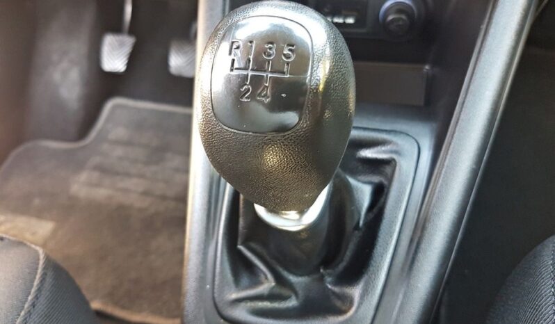Hyundai ix20 | FWD (przód) | Manualna | 90 KM | Srebrny full