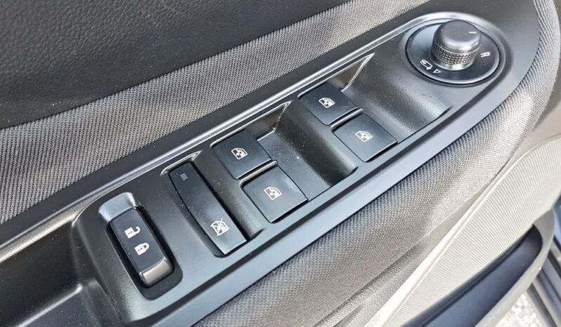 Opel Mokka | 4×4 (stały) | Manualna | 130 KM | Czarny full