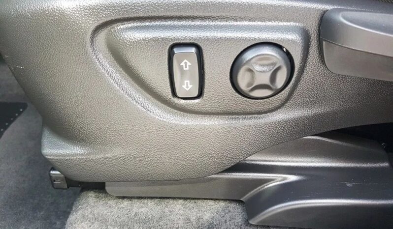 Opel Mokka | 4×4 (stały) | Manualna | 130 KM | Czarny full