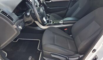 Hyundai i40 | FWD (przód) | Manualna | 136 KM | Srebrny full