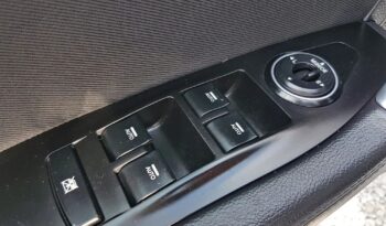 Hyundai i40 | FWD (przód) | Manualna | 136 KM | Srebrny full