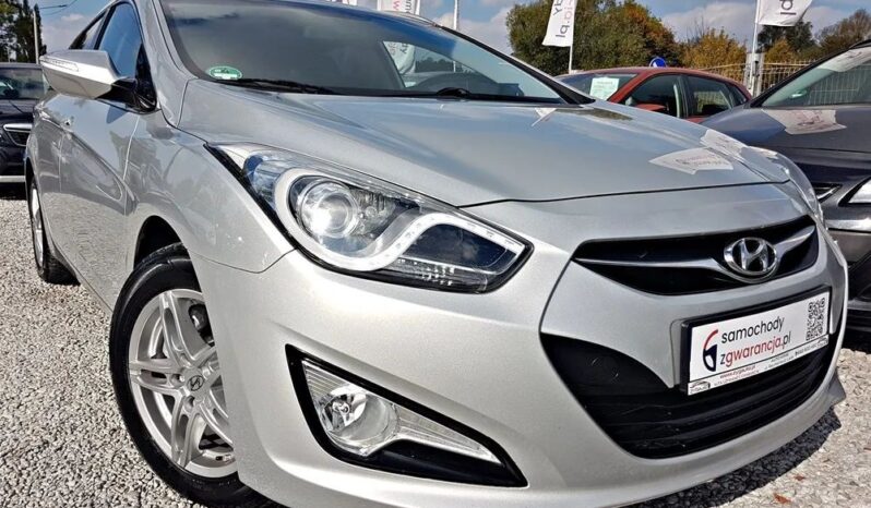 Hyundai i40 | FWD (przód) | Manualna | 136 KM | Srebrny full