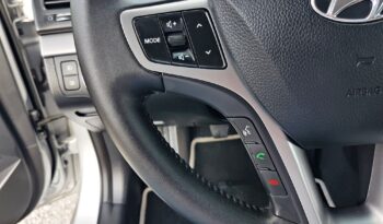 Hyundai i40 | FWD (przód) | Manualna | 136 KM | Srebrny full