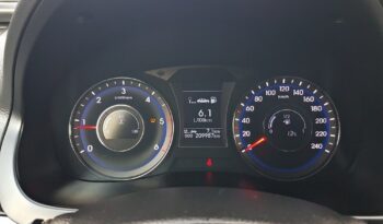 Hyundai i40 | FWD (przód) | Manualna | 136 KM | Srebrny full