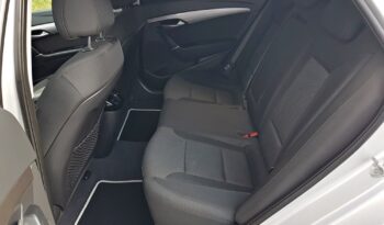 Hyundai i40 | FWD (przód) | Manualna | 136 KM | Srebrny full