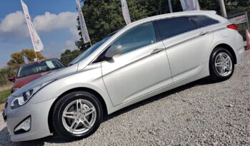 Hyundai i40 | FWD (przód) | Manualna | 136 KM | Srebrny full