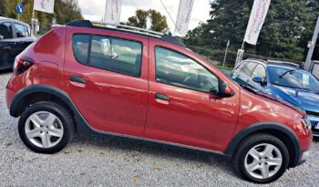 Dacia Sandero Stepway | FWD (przód) | Manualna | 90 KM | Bordowy full