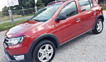 Dacia Sandero Stepway | FWD (przód) | Manualna | 90 KM | Bordowy full