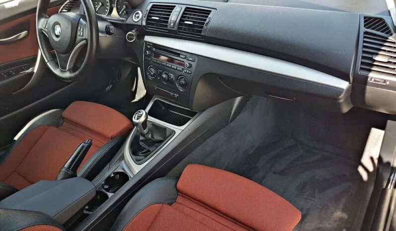 BMW Seria 1 | RWD (tył) | Manualna | 143 KM | Czarny full