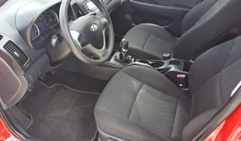 Hyundai i30 | FWD (przód) | Manualna | 109 KM | Czerwony full