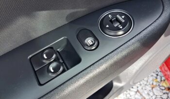 Hyundai i30 | FWD (przód) | Manualna | 109 KM | Czerwony full