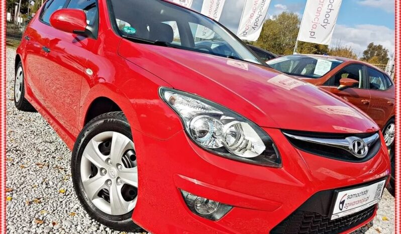 Hyundai i30 | FWD (przód) | Manualna | 109 KM | Czerwony full