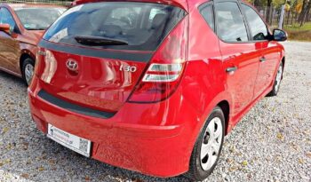 Hyundai i30 | FWD (przód) | Manualna | 109 KM | Czerwony full