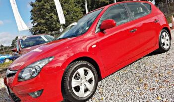 Hyundai i30 | FWD (przód) | Manualna | 109 KM | Czerwony full