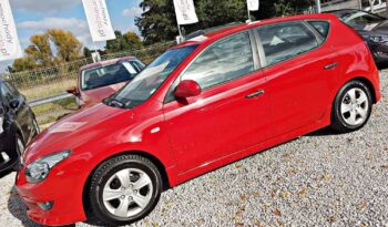 Hyundai i30 | FWD (przód) | Manualna | 109 KM | Czerwony full