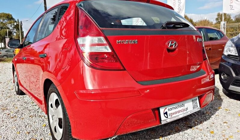 Hyundai i30 | FWD (przód) | Manualna | 109 KM | Czerwony full