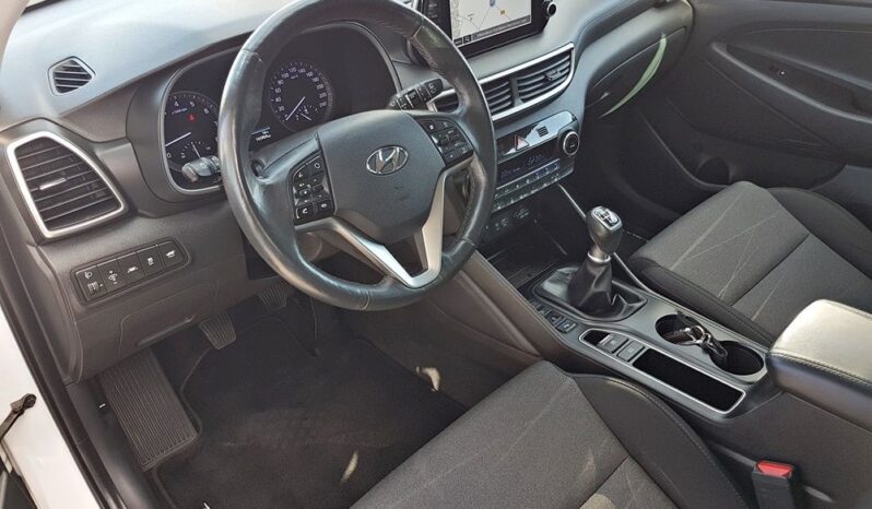 Hyundai Tucson | FWD (przód) | Manualna | 177 KM | Biały full