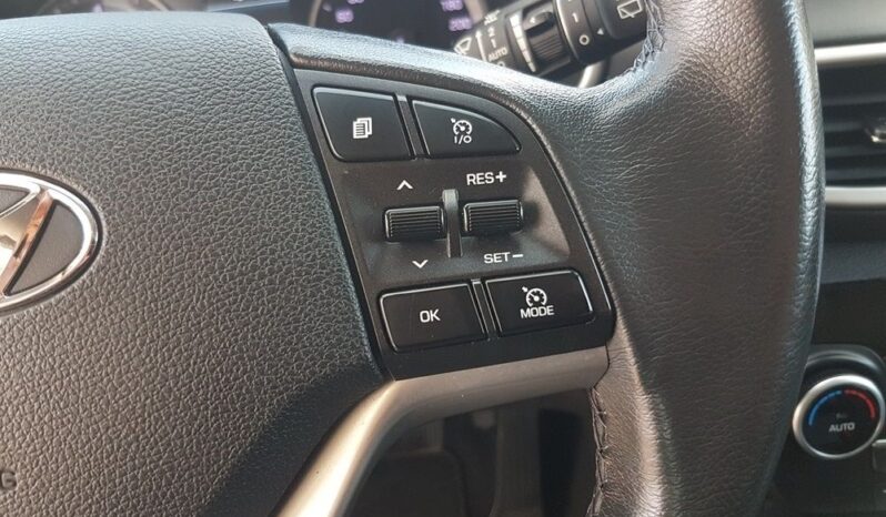 Hyundai Tucson | FWD (przód) | Manualna | 177 KM | Biały full