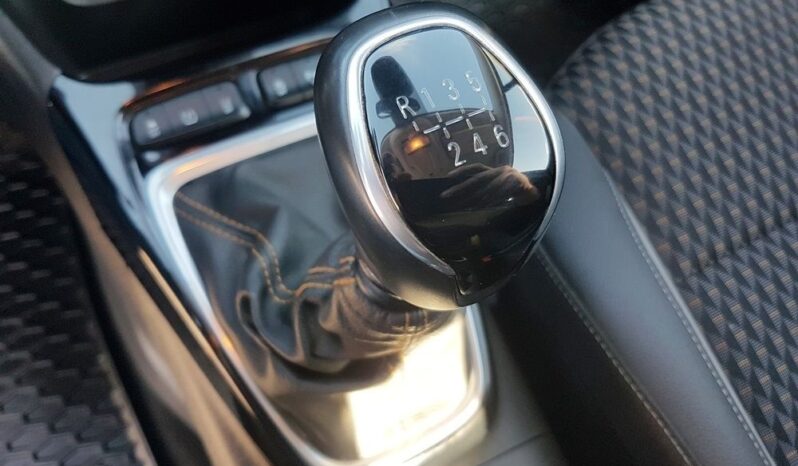 Opel Crossland X | FWD (przód) | Manualna | 130 KM | Srebrny full