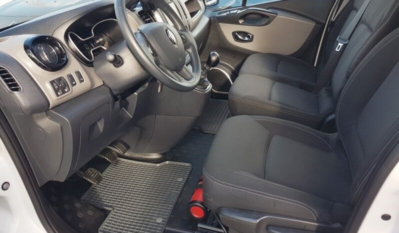 Renault Trafic | FWD (przód) | Manualna | 120 KM | Biały full