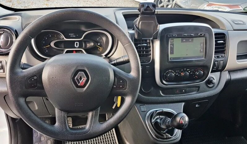 Renault Trafic | FWD (przód) | Manualna | 120 KM | Biały full