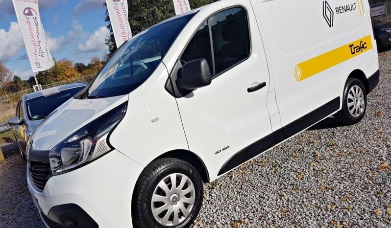 Renault Trafic | FWD (przód) | Manualna | 120 KM | Biały full