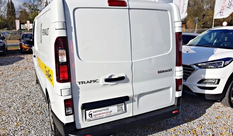 Renault Trafic | FWD (przód) | Manualna | 120 KM | Biały full