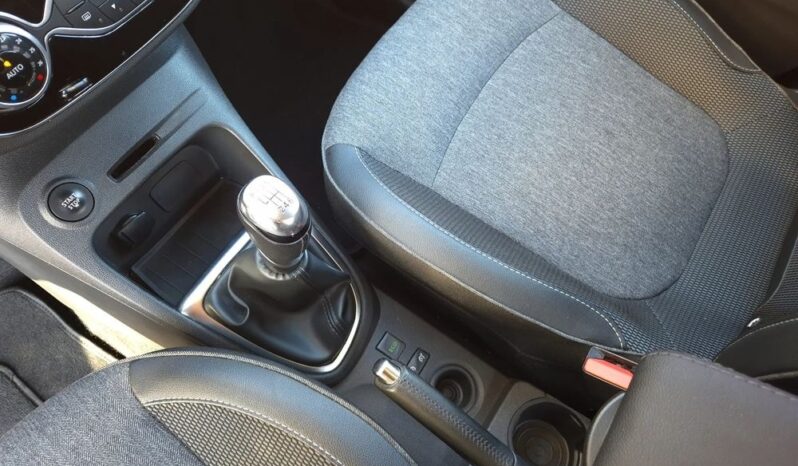 Renault Captur | FWD (przód) | Manualna | 130 KM | Niebieski full