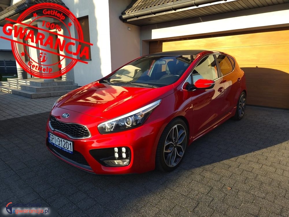 Kia Ceed | Fwd (Przód) | Manualna | 204 Km | Czerwony