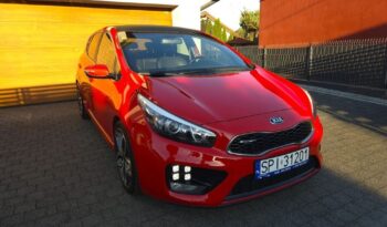 Kia Ceed | FWD (przód) | Manualna | 204 KM | Czerwony full