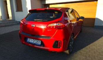 Kia Ceed | FWD (przód) | Manualna | 204 KM | Czerwony full